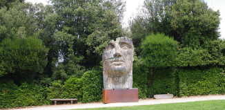 “Tindaro Screpolato” (Tyndareus Cracked) by Igor Mitoraj, 1998. Giardini di Boboli