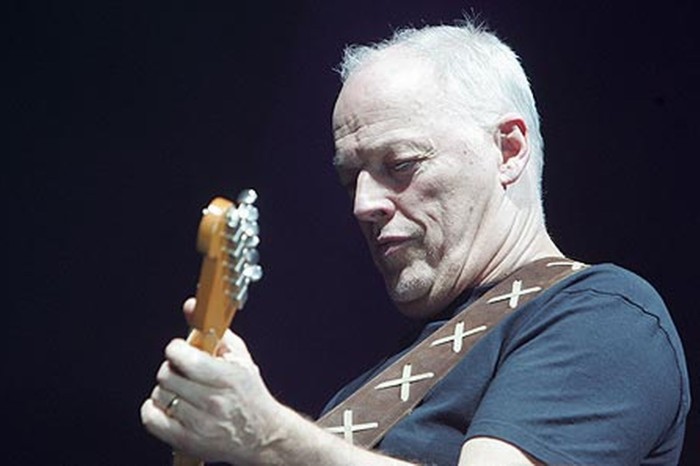 David Gilmour, cantante e chitarrista dei Pink Floyd, ha annunciato che sarà in tour in UK ed Europa