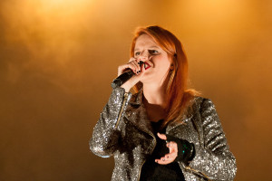 chiara, foto by simone tofani. 7 jpg